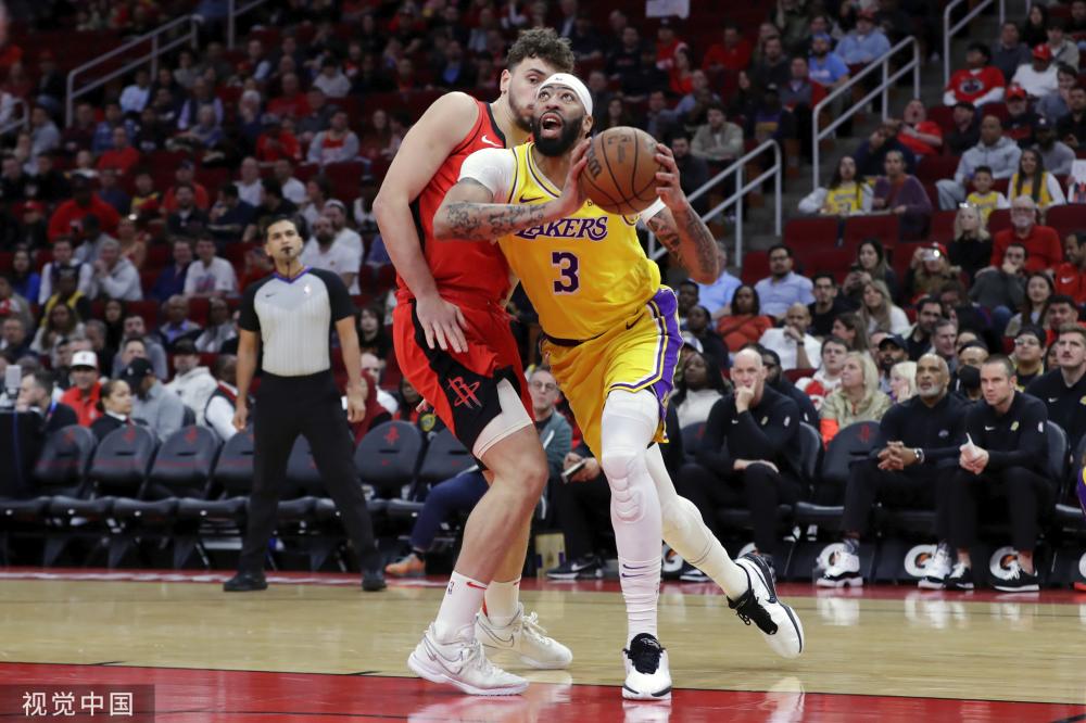 奥拉朱旺挺 奥拉朱旺挺