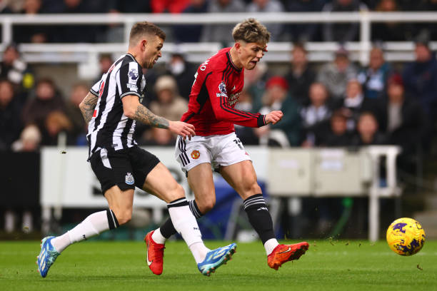 凝聚团队的 凝聚团队的